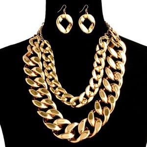 ROXANNE LAYERED GOLD LINK NECKLACE SET➕ NWT